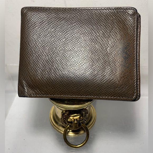 Louis Viutton Leather smal bag made in france - Picture 1 of 15